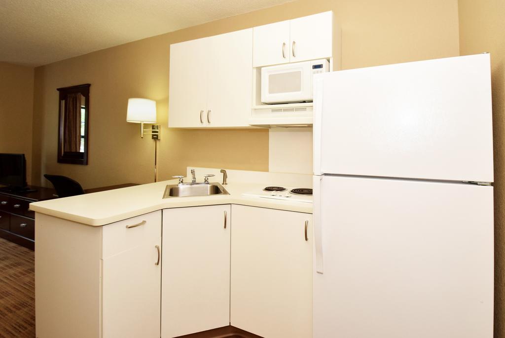 Extended Stay America Suites - Savannah - Midtown Exterior foto